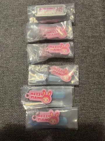 메조피아노 가챠가챠 베리에 필통