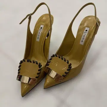 DIANA 베이지 슬링백 하이힐