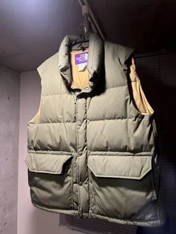 THE NORTH FACE 다운 베스트 올리브