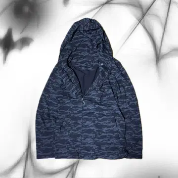 00s archive y2k camouflage pattern zipup