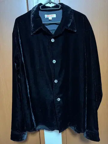 masu 24aw VELVET SHIRT - BLACK
