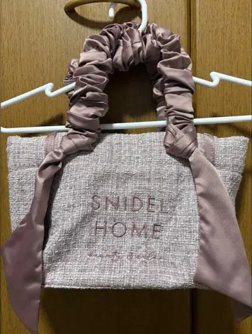 SNIDEL HOME 트위드 로고 백 핑크