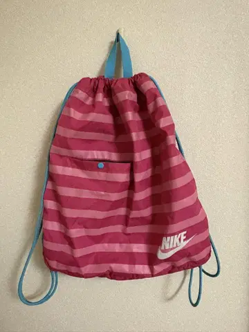 NIKE 냅색 y2k