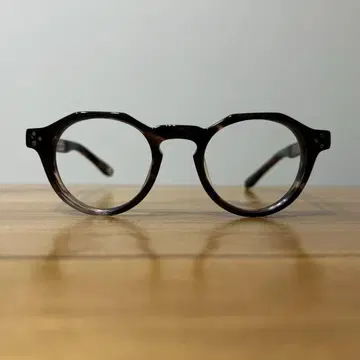 렌즈 없음 NEWMAN BECK 46 22-145-C5