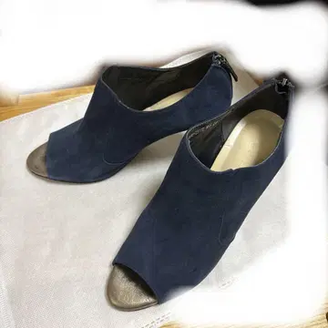 네이비 부티 MODE ET JACOMO carino 24cm