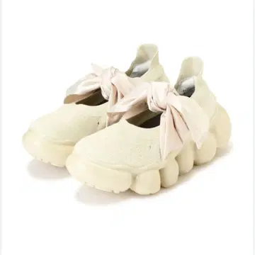 grounds 미키오 사카베 JEWELRY HANKIE PUMPS