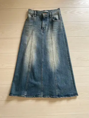 LAGUAGEM 러그아젬 데님 스커트