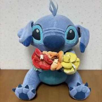 스티치 봉제 인형