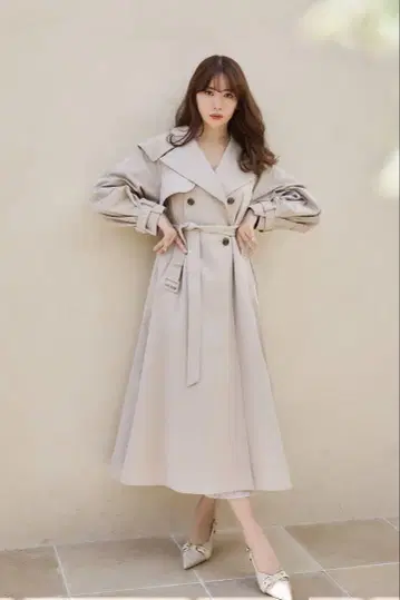 Grace Long Trench Coat her lip to