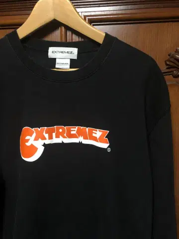 EXTREMEZ 프린트 로고 맨투맨 블랙 사이즈 L