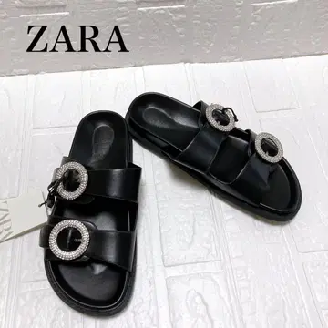 택 포함 새상품 ZARA 자라 큐빅 비쥬 버클 샌들