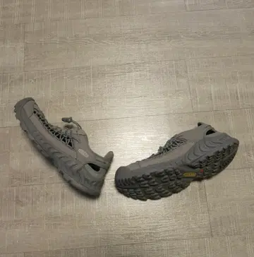 26.5cm KEEN UNEEK NXIS