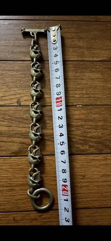 스컬 디자인 팔찌 전체 길이 약 20cm