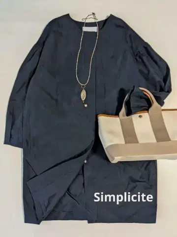 새상품급 Simplicite 시리에 노카라 미들 코트 네이비