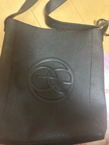 EGOIST 블랙 숄더백 로고