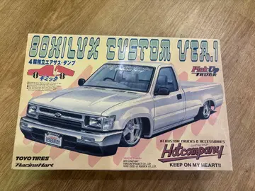 80 Hilux Custom Ver.1 픽업 트럭 핫 컴퍼니