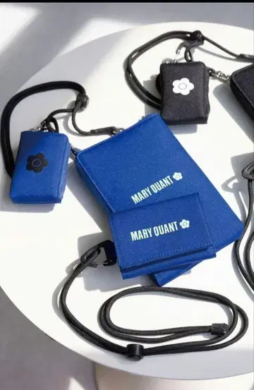 [ 재판매 ] MARY QUANT 숄더 퍼스