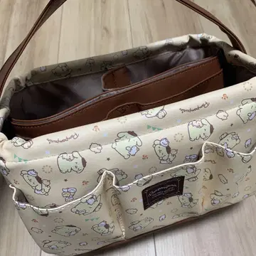 폼폼푸딩 칸막이 수납 시마무라 아베일 산리오