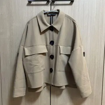 ZARA 숏코트 트렌치풍