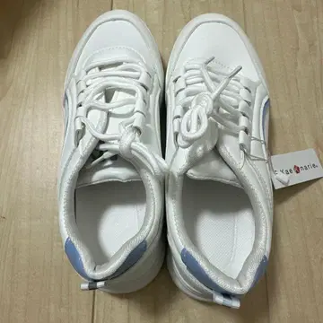 스니커즈 25cm 3E