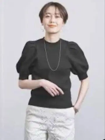 유나이티드 애로우즈 퍼프 슬리브 5부 소매 니트