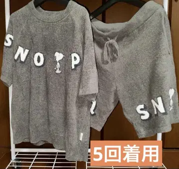 새상품급 젤라또피케 그레이 SNOOPY
