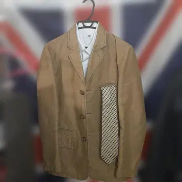 베이지 자켓 F 로고 스카프 타이 포함