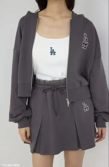 아줄바이마우지 MLB 로고 숏 후드티