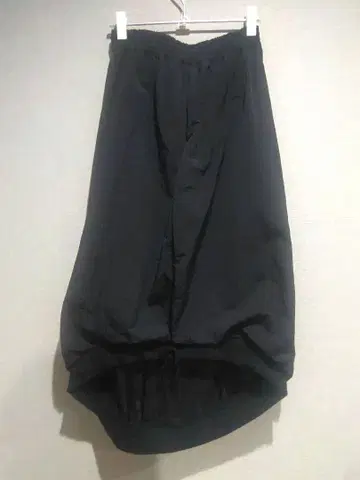 alice auaa (앨리스아우아아) 스커트