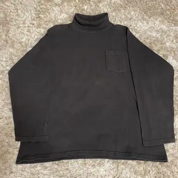 Goodwear 터틀넥 긴팔 T셔츠