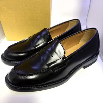 새상품급 리걸 코인 로퍼 25EE J640 블랙 REGAL