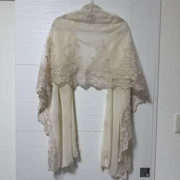 이긴 포멀 스톨