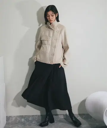 SMILE ORCHID 랩 디자인 하프 팬츠