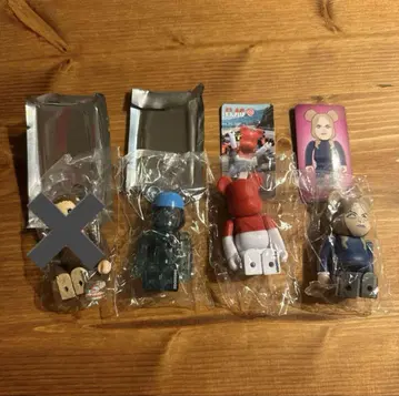 BE@RBRICK 시리즈 50주년 3개 세트