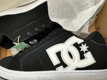 DC 스니커즈 27.0cm