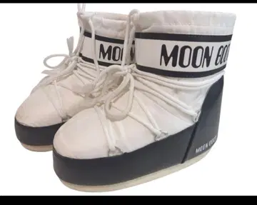MOON BOOT 이탈리아 테크니카사 부츠 화이트
