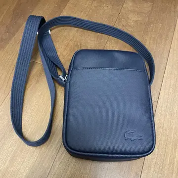 Lacoste 네이비 숄더백