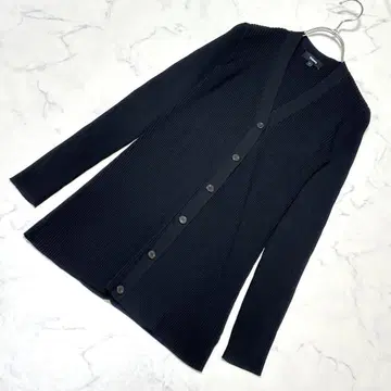 [ 새상품급 ] 띠어리 theory V넥 가디건 24년 모델