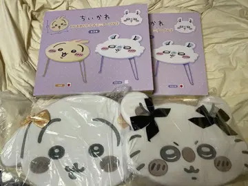 치이카와 (먼작귀) 기간 한정 얼굴 접이식 미니 테이블 저반발 쿠션