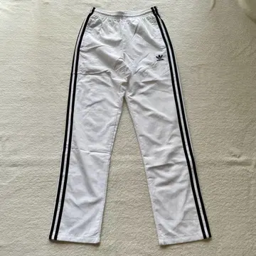 미사용 새상품 adidas 오리지널스 우븐 트랙 팬츠 XS 사이즈