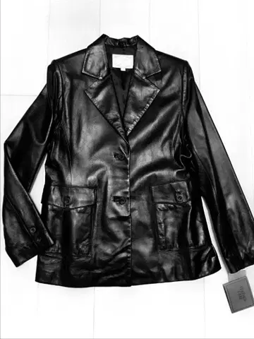 블랙 가죽 더블 브레스트 자켓 (퍼 포함)