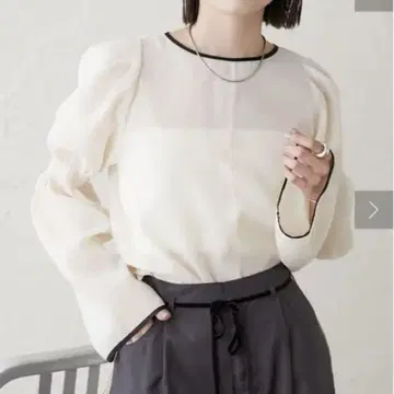 new 배색 파이핑 블라우스