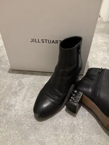 JILL STUART 비쥬 숏부츠