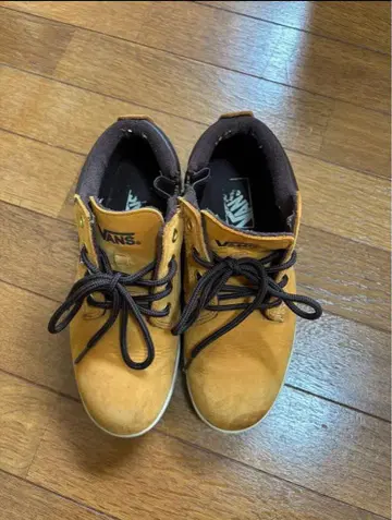 VANS 브라운 스니커즈