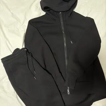 UNIQLO +J 드라이 맨투맨 셋업 플러스 제이