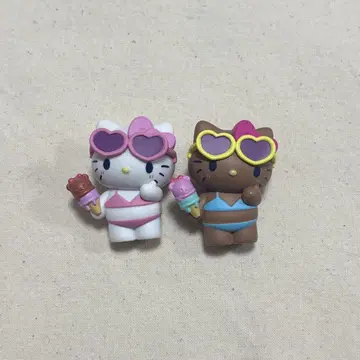 산리오 키티 모두 함께 수영장 피규어
