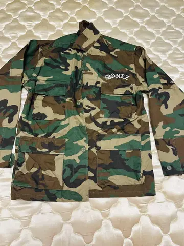 THE BONEZ 카모플라쥬 밀리터리 자켓 M
