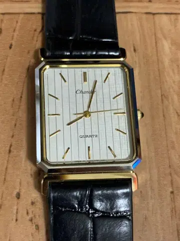 ORIENTChandor 빈티지 초경질 케이스 1980년대 손목시계