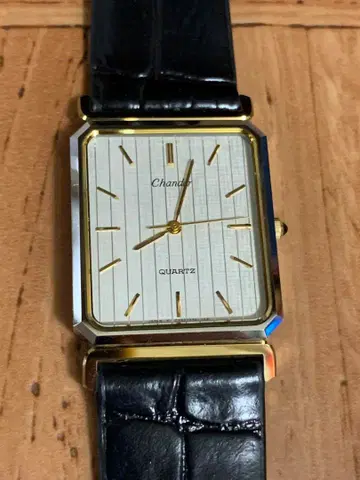 ORIENTChandor 빈티지 초경질 케이스 1980년대 손목시계