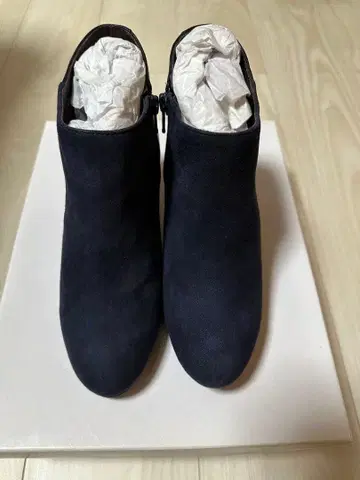 새상품 루탈론 숏부츠(부티) 23cm